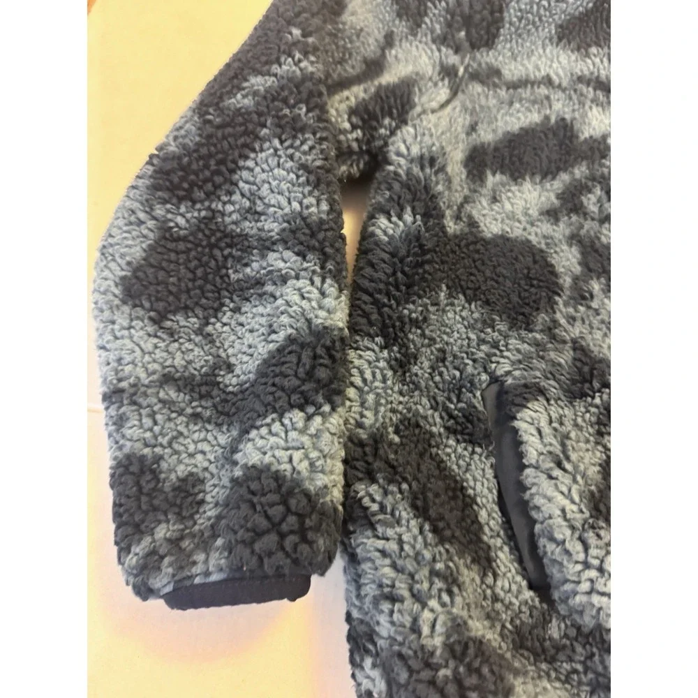 Hurley Boys‎ Sherpa Quarter Zip Pullover blue camo Size Small 6-7